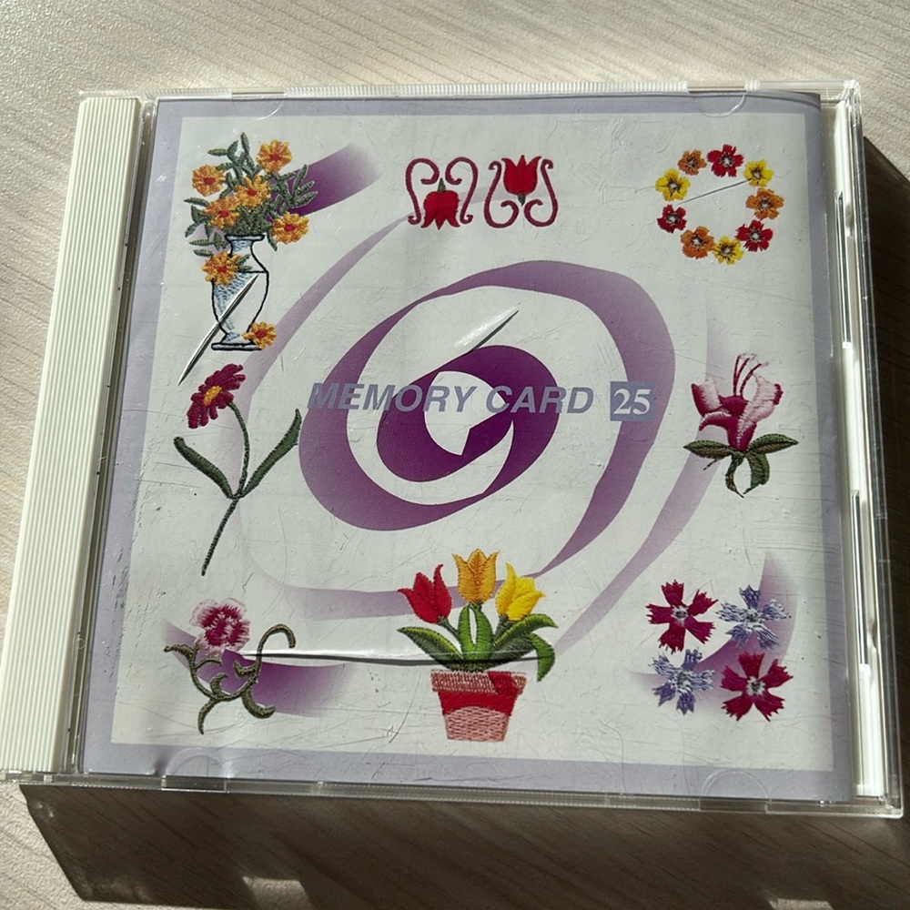 Janome embroidery machine, memory card 25 small flowers series